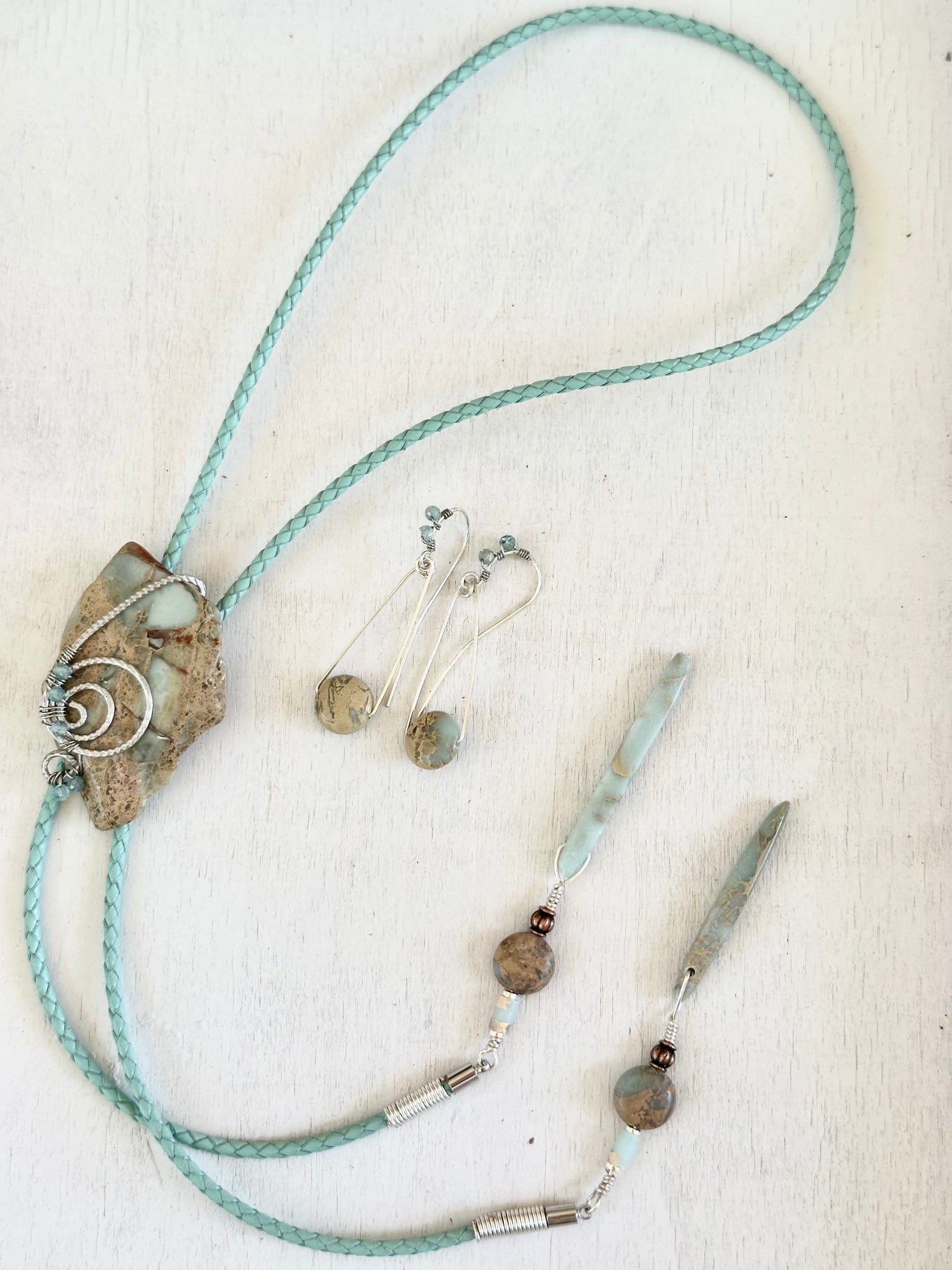 Stone Wind Bolo Tie- Set
