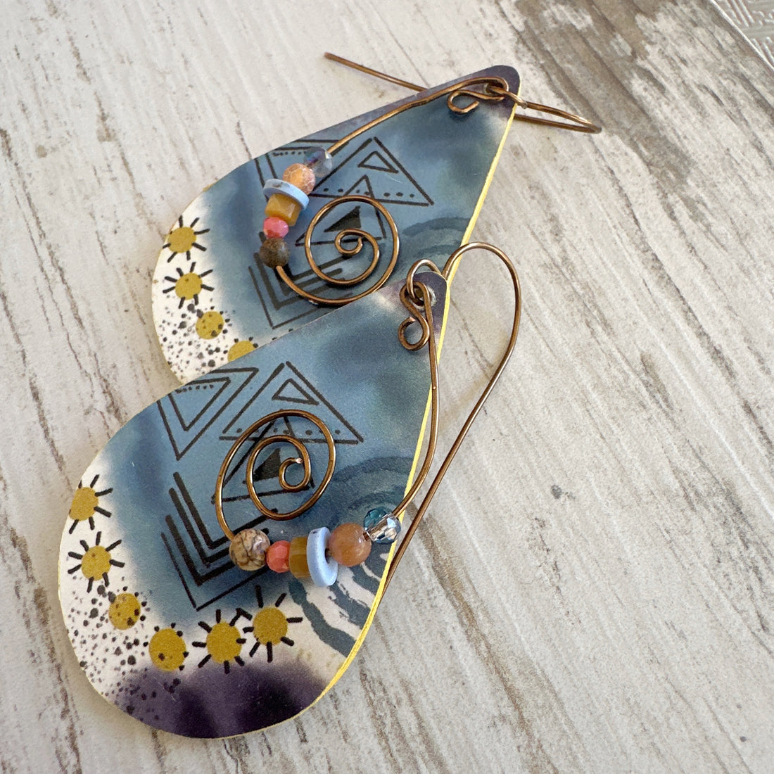 Kaleido Feather