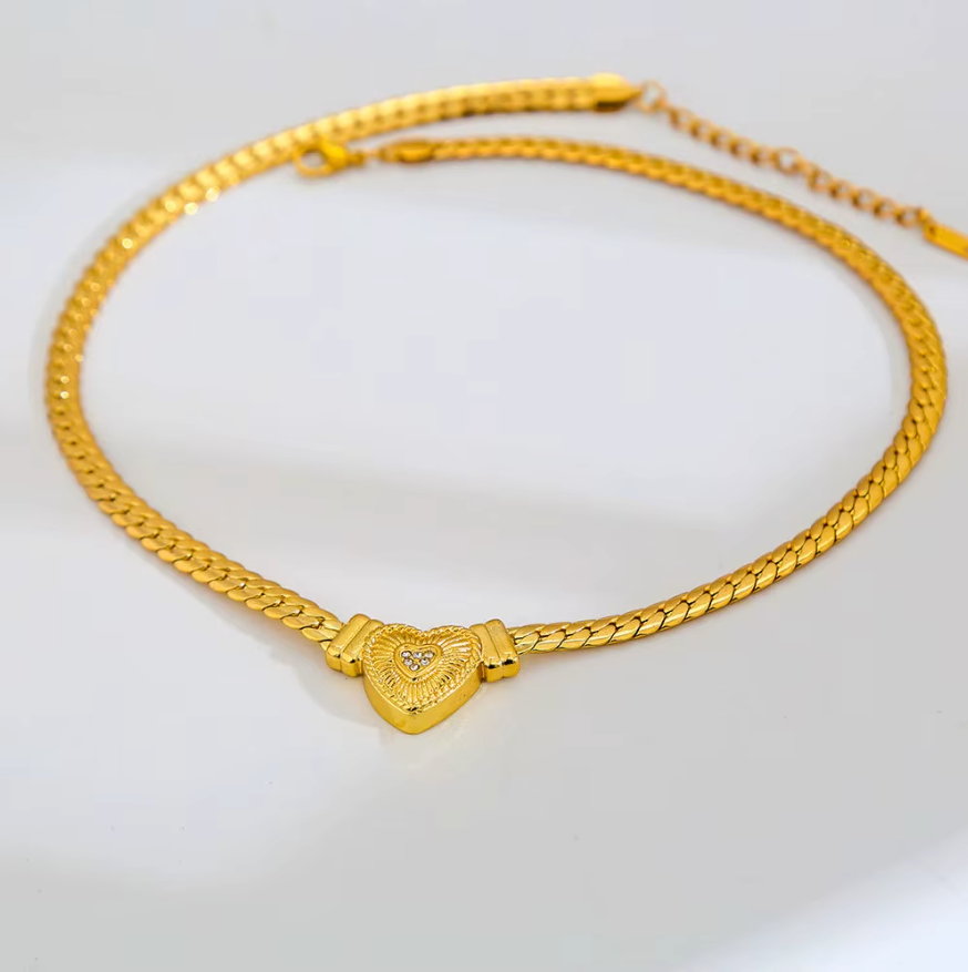 Everly Heart Necklace